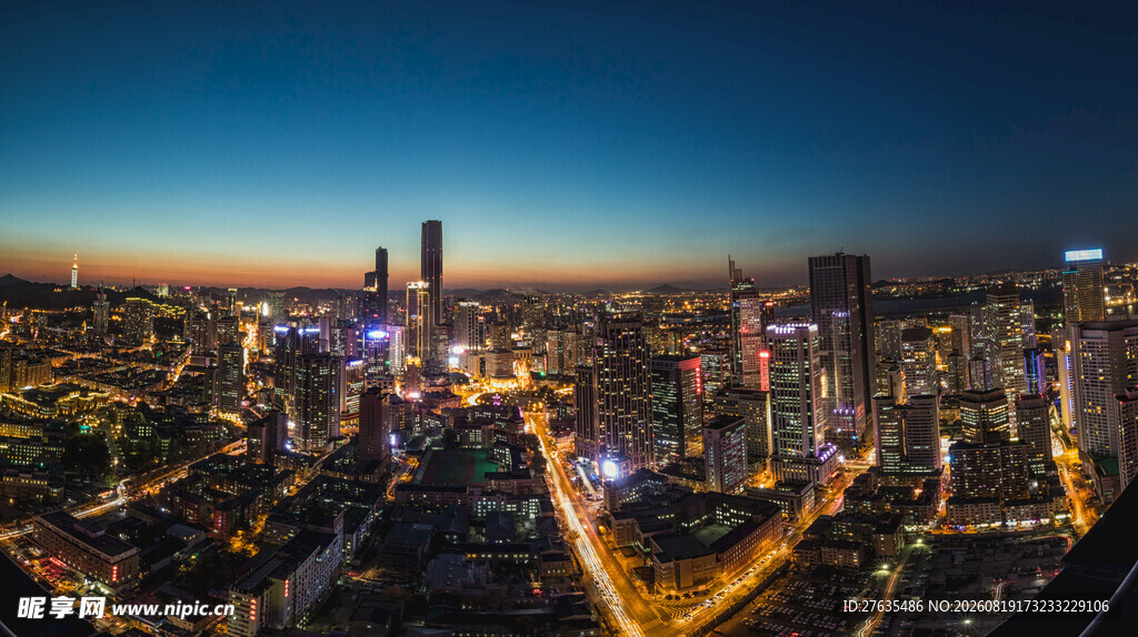 城市璀璨夜景俯瞰图
