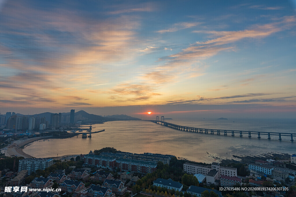 城市日暮跨海大桥美景