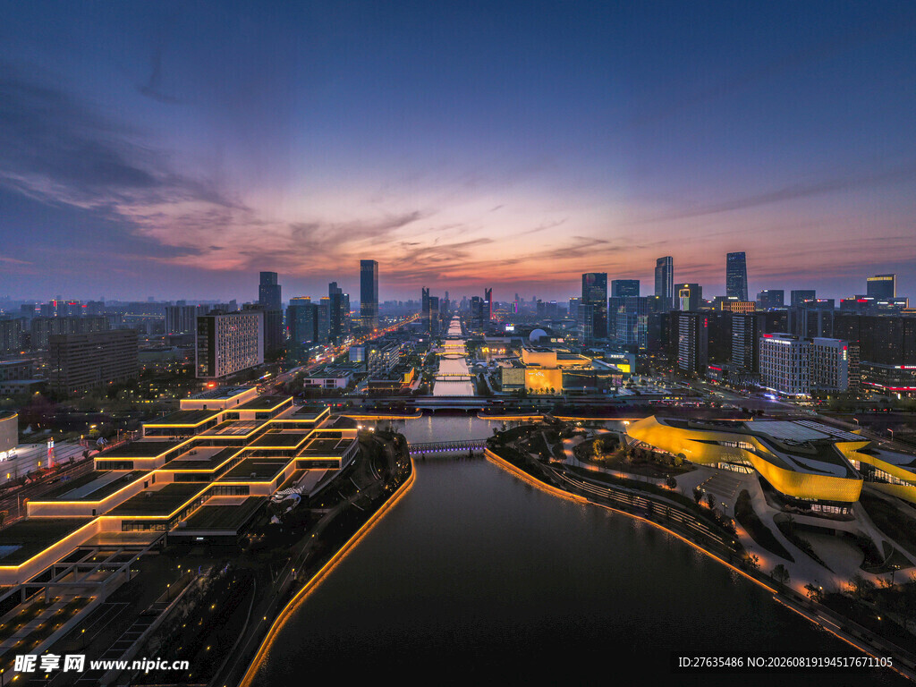 城市黄昏河畔璀璨夜景
