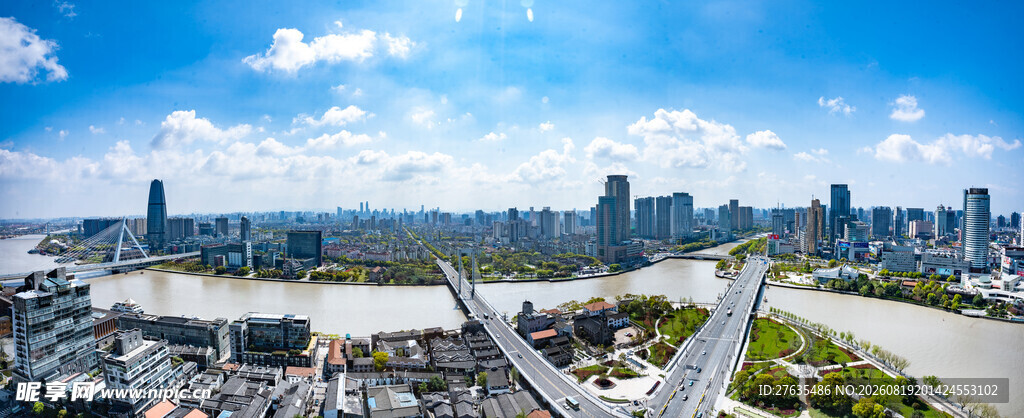 城市景观中的空中步道