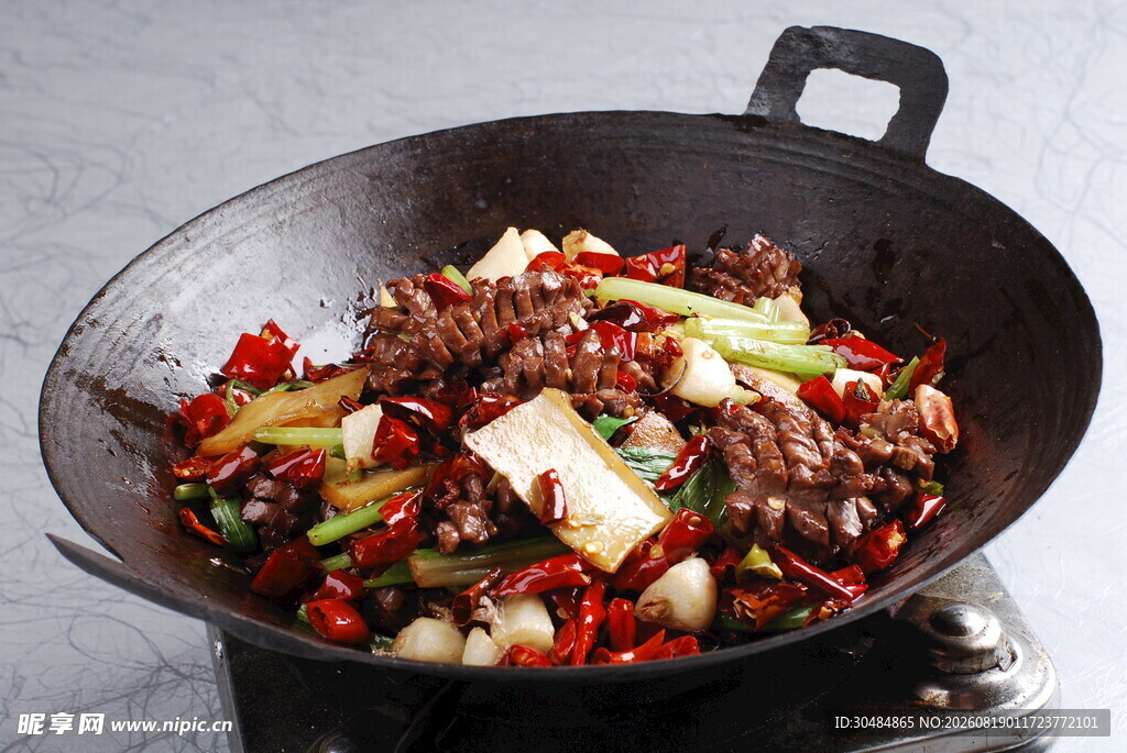 香辣美味干锅牛肉