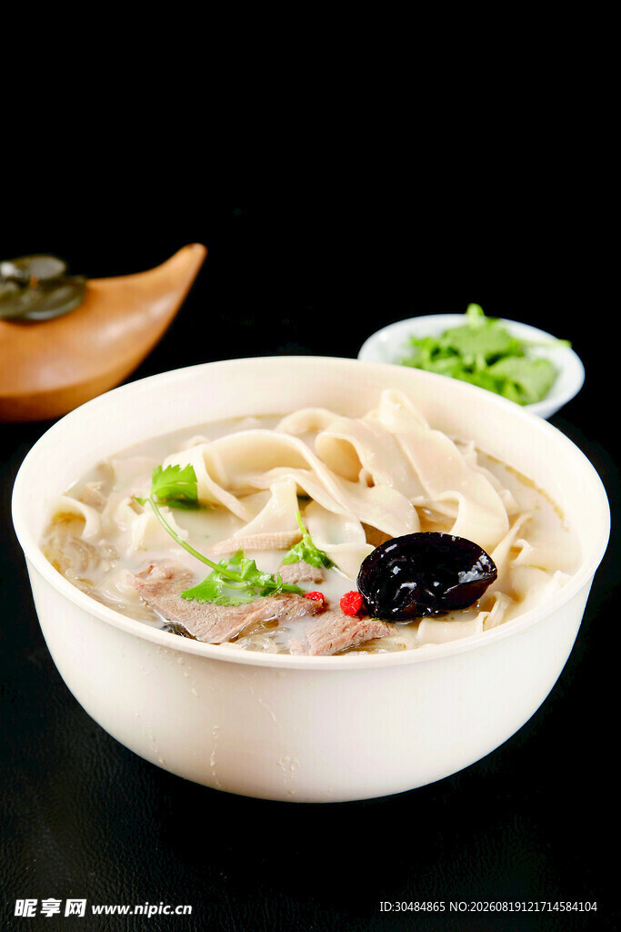 鲜香馄饨汤