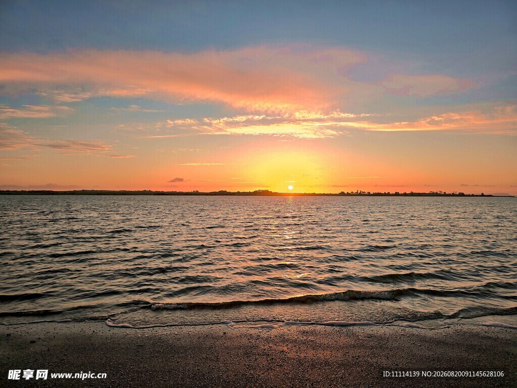 海边壮丽日落美景