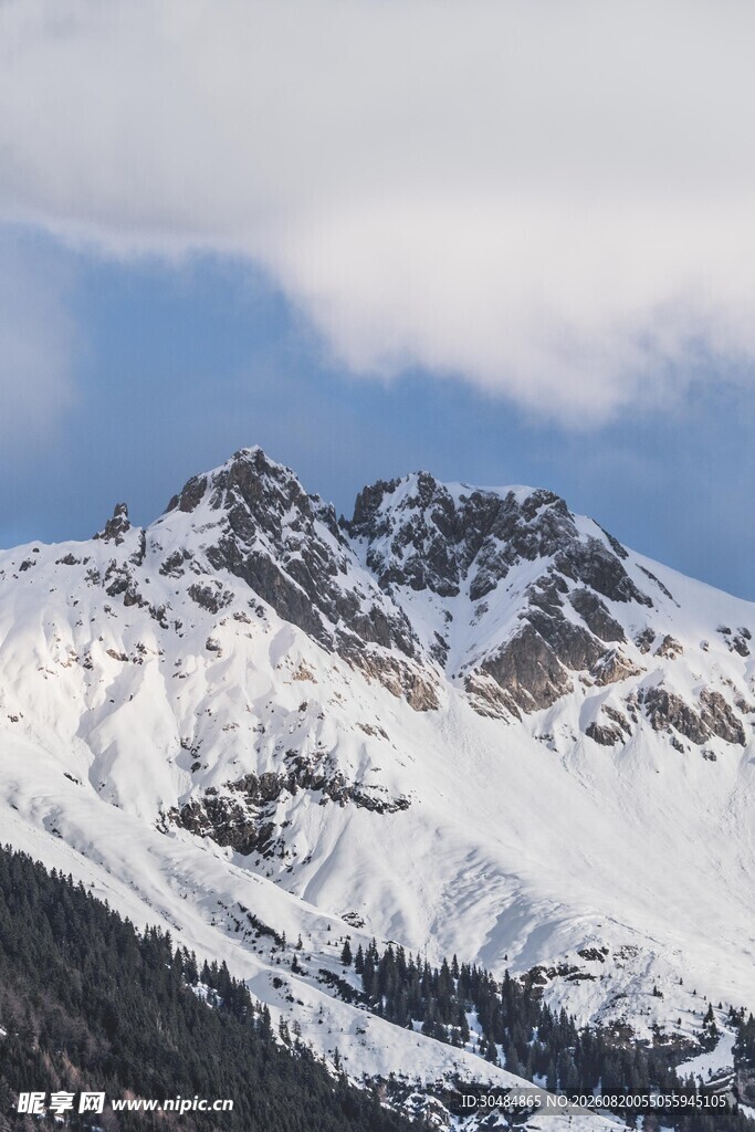 壮丽雪山景色