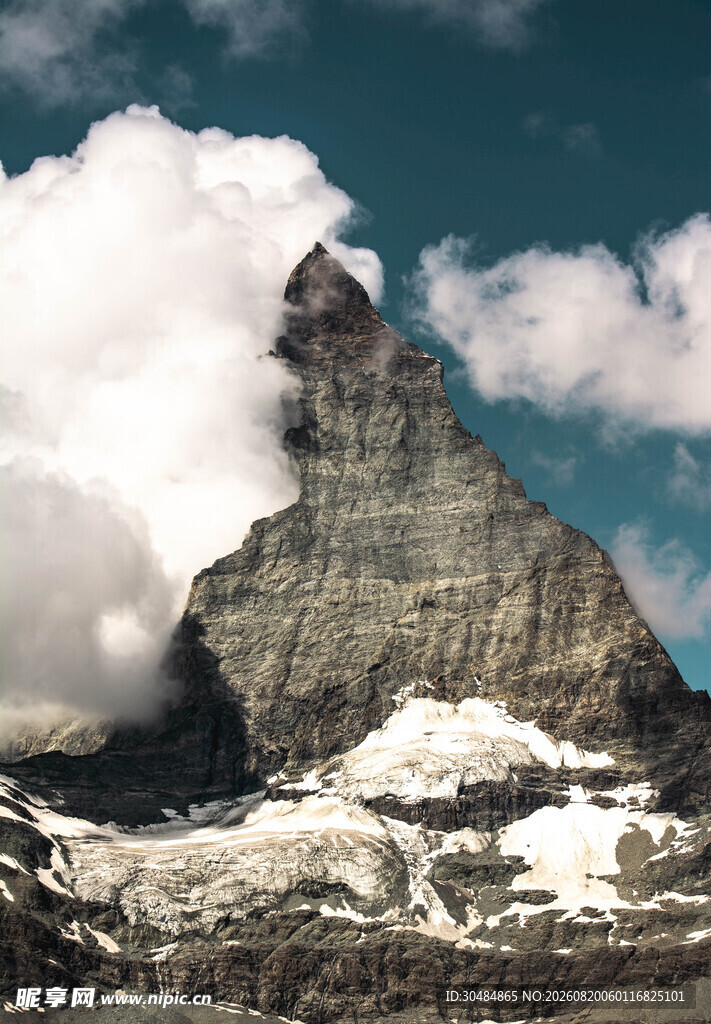 马特洪峰壮丽雪景