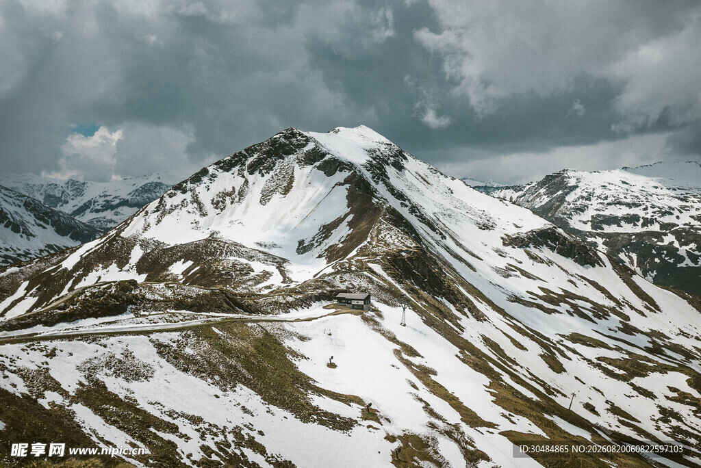 雪山壮丽风光