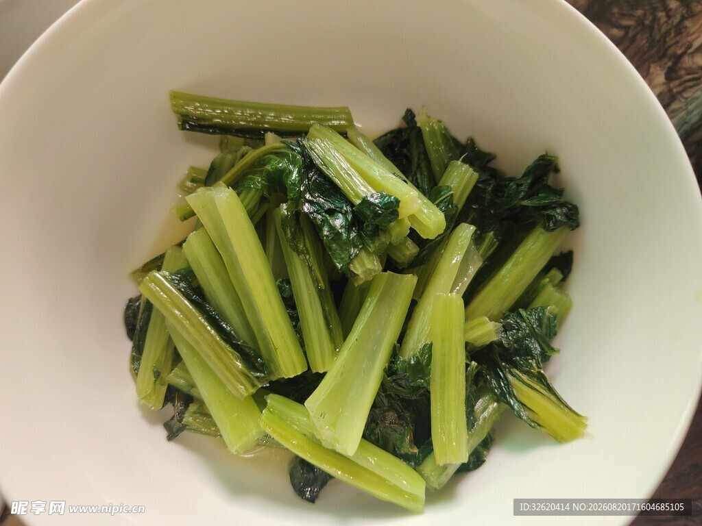 鲜嫩青菜