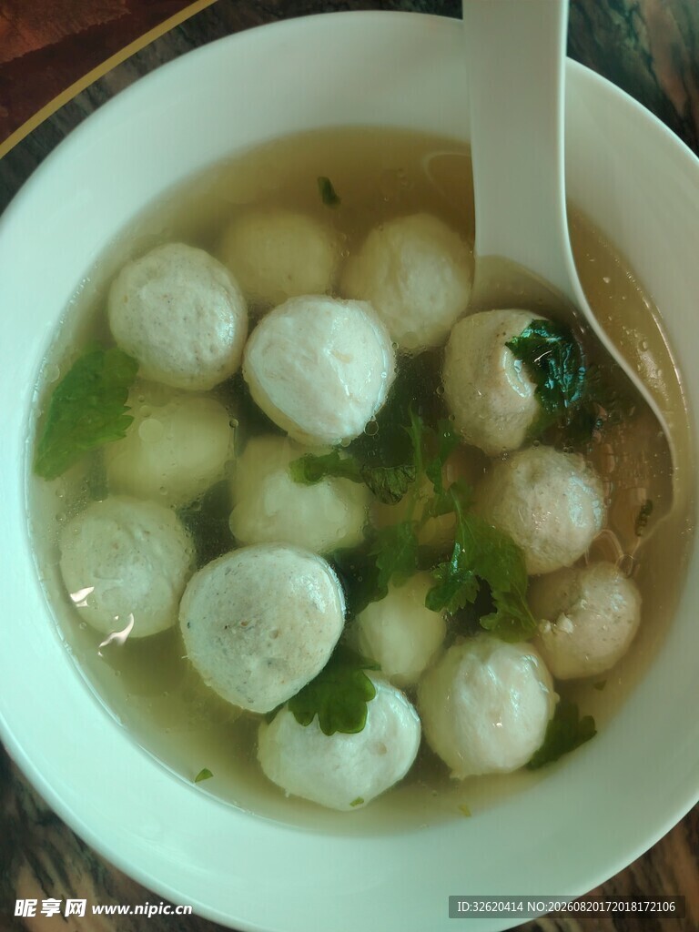 鱼丸汤