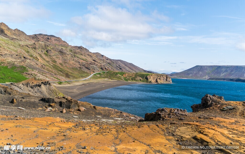 海岸风光山海相映美景