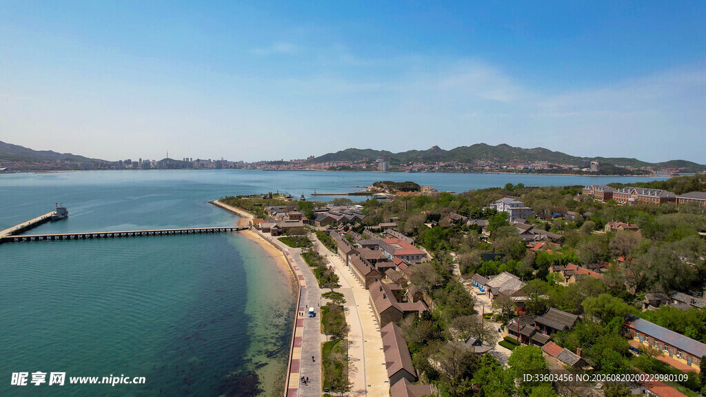 海滨风光美丽的海岸线