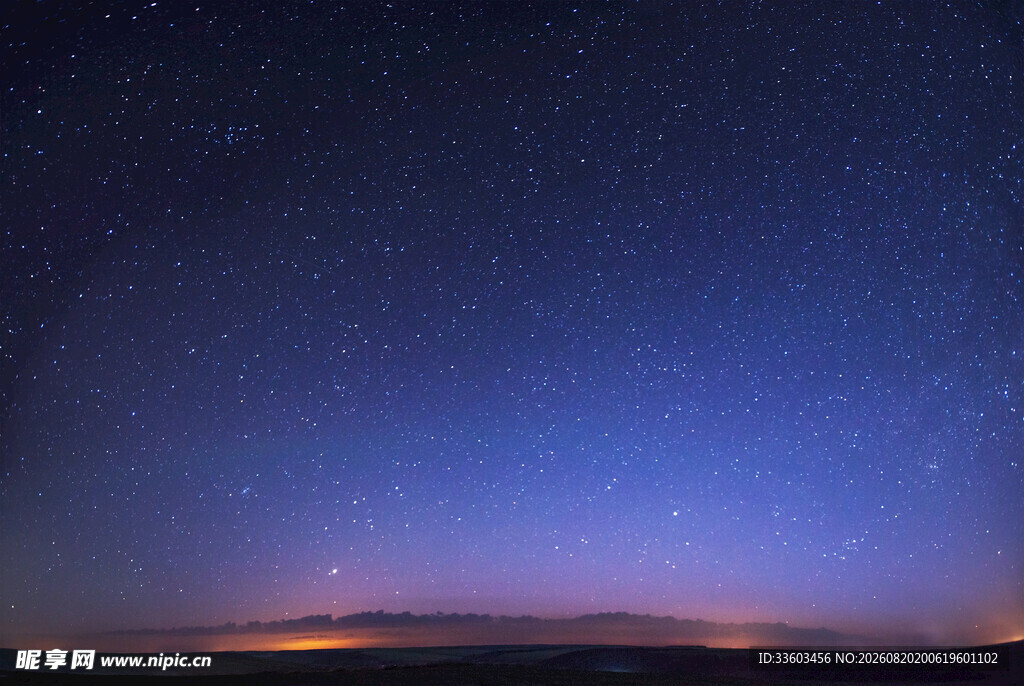 夜空下的璀璨星河