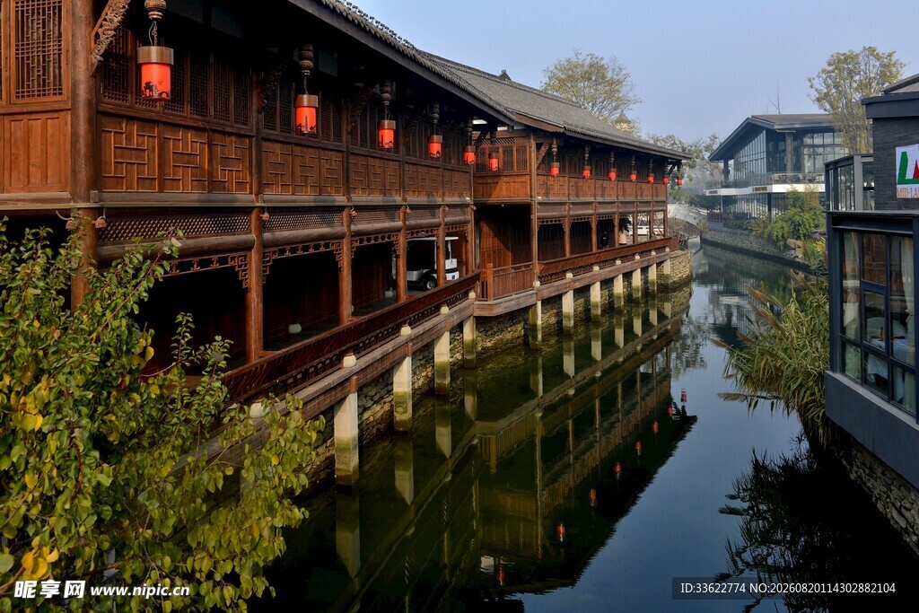 成都天府新区打造的铁像寺水街