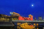 月夜下的城市璀璨景观