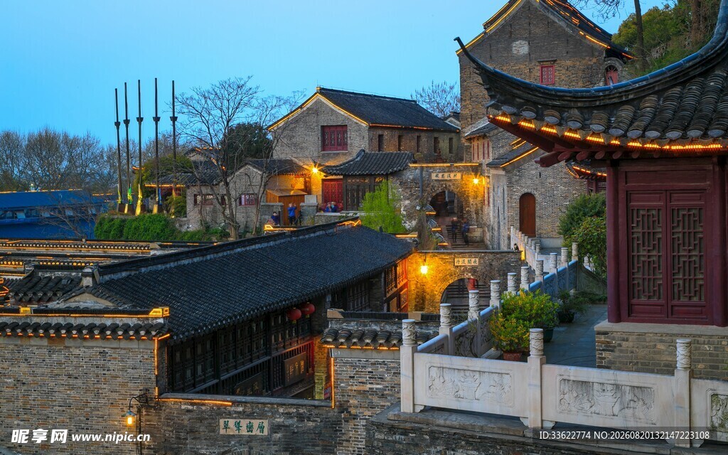 古村落黄昏美景