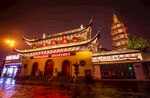 古建夜景 灯火辉煌的楼阁