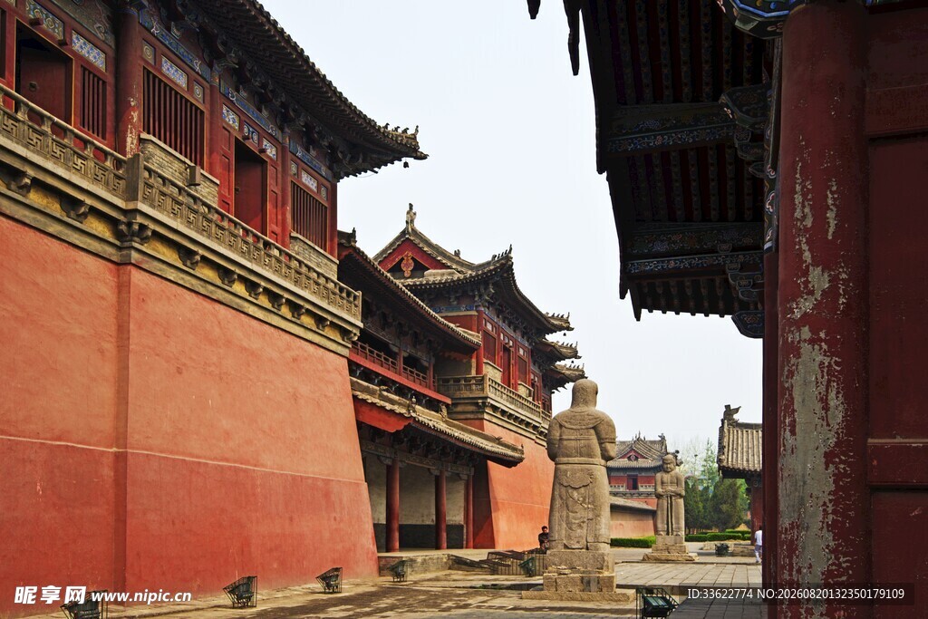 红墙古建筑景观