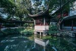 中式园林水畔雅致小亭