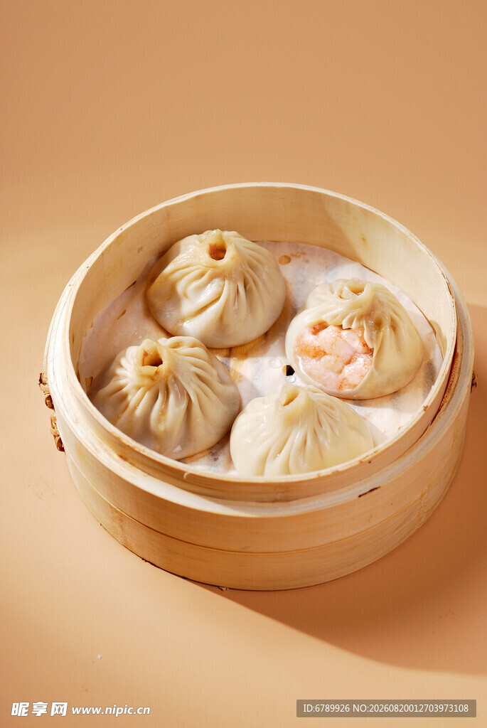 鲜虾小笼包