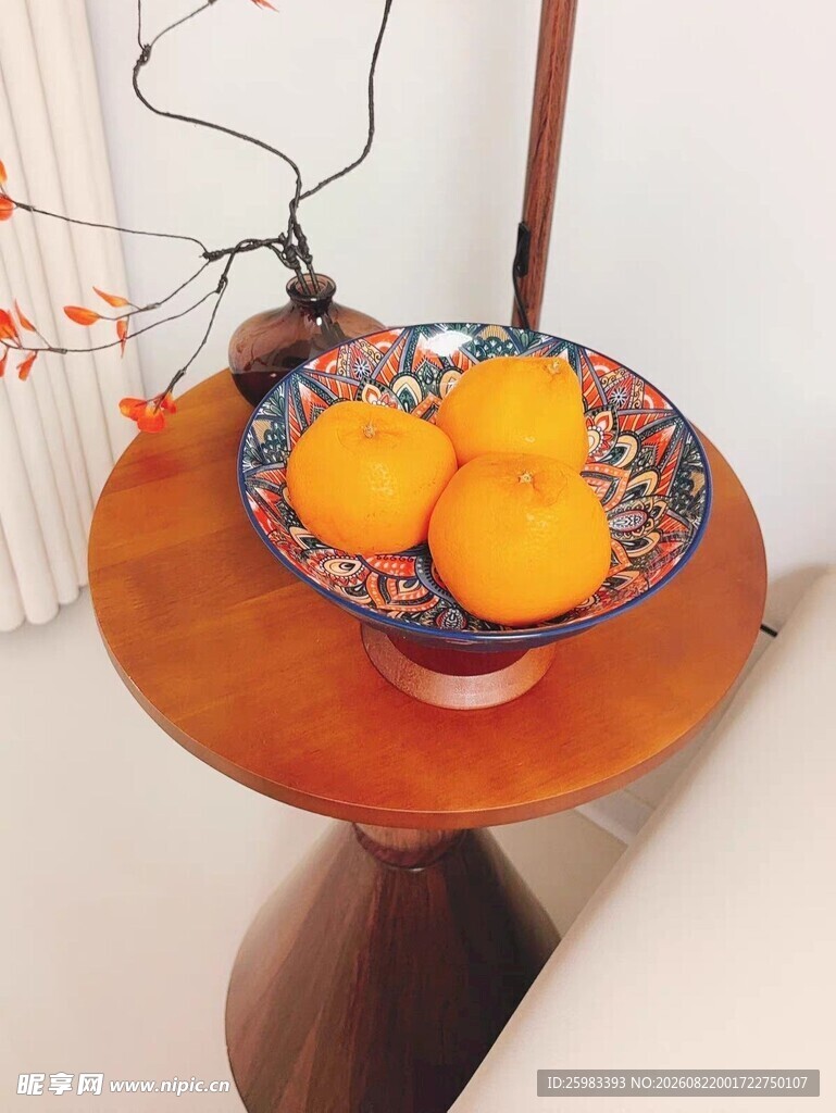 一盘橘子