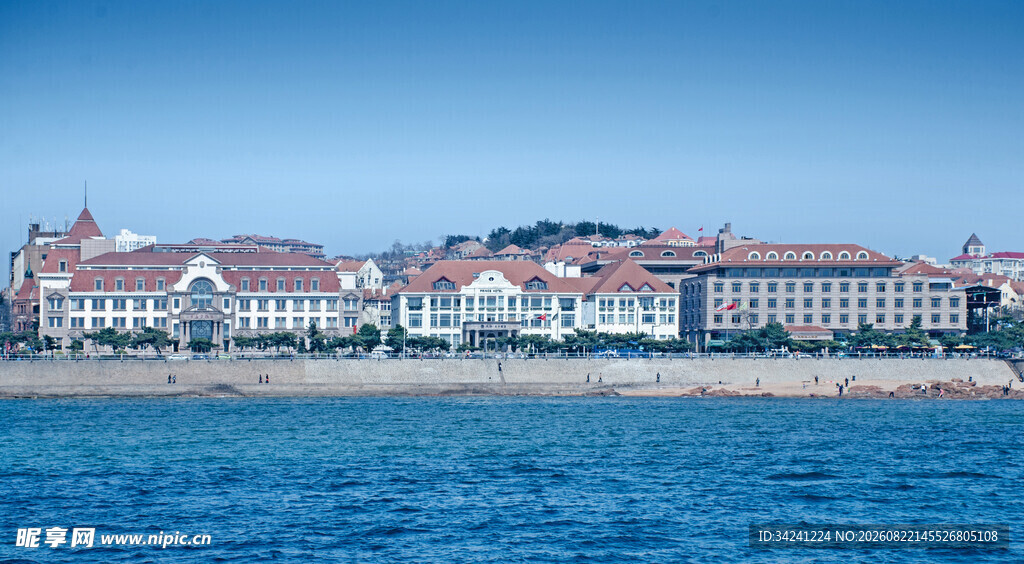 海滨欧式建筑群风光