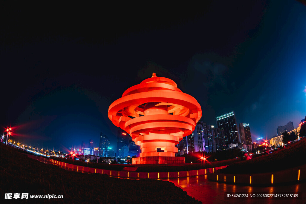 夜晚璀璨的独特建筑景观