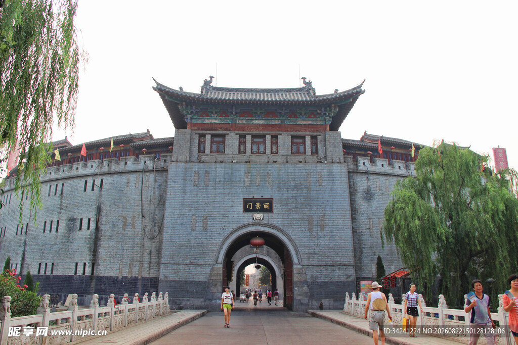 中式古城门建筑景观