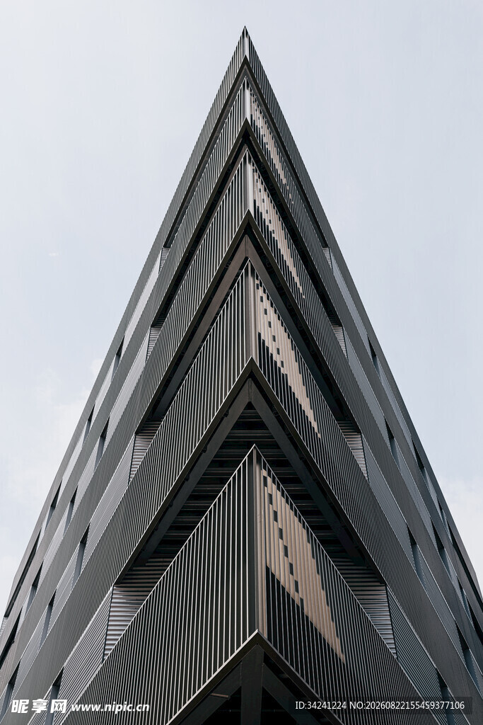现代几何造型的独特建筑