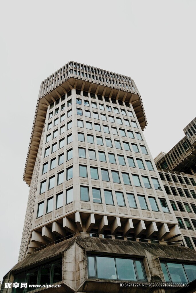 现代风格高层办公建筑