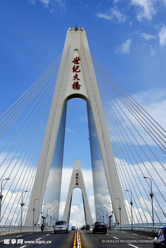 宏伟壮观的跨海大桥