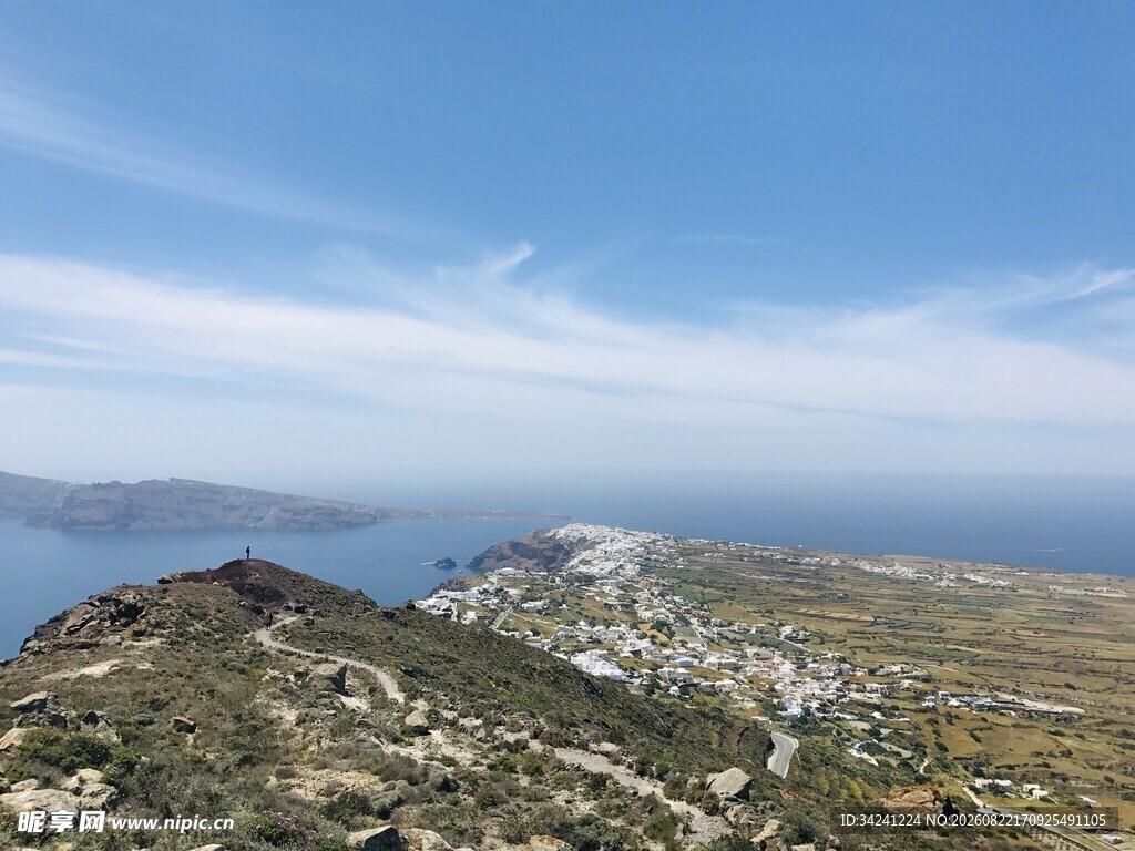 俯瞰美丽海岛迷人景致
