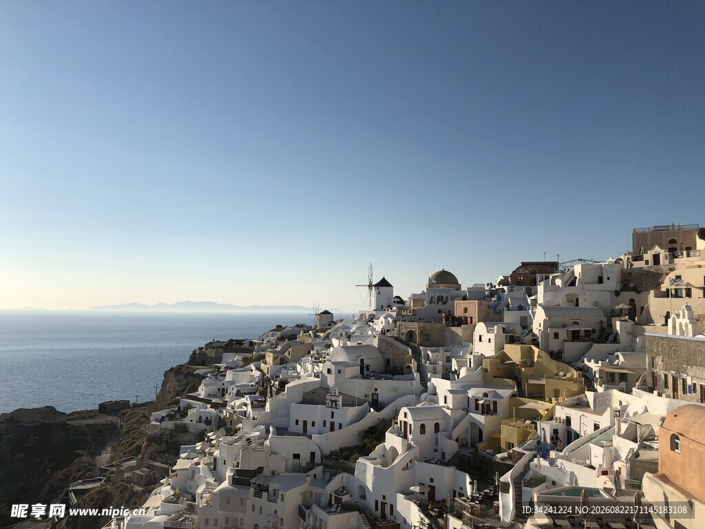 圣托里尼白色建筑海景
