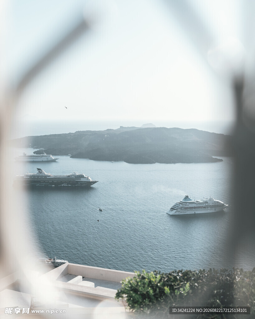 俯瞰海景中的船只