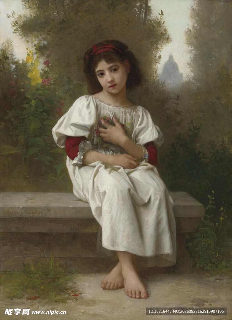 怀抱猫咪的赤脚小女孩