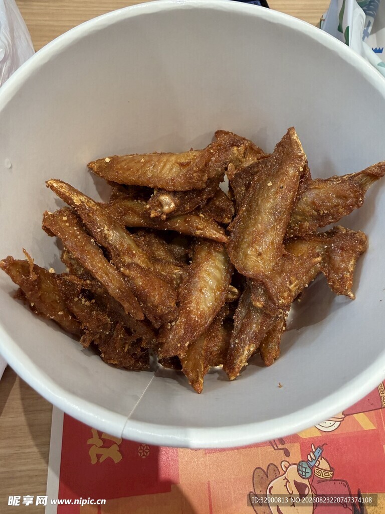 美味炸鸡翅尖