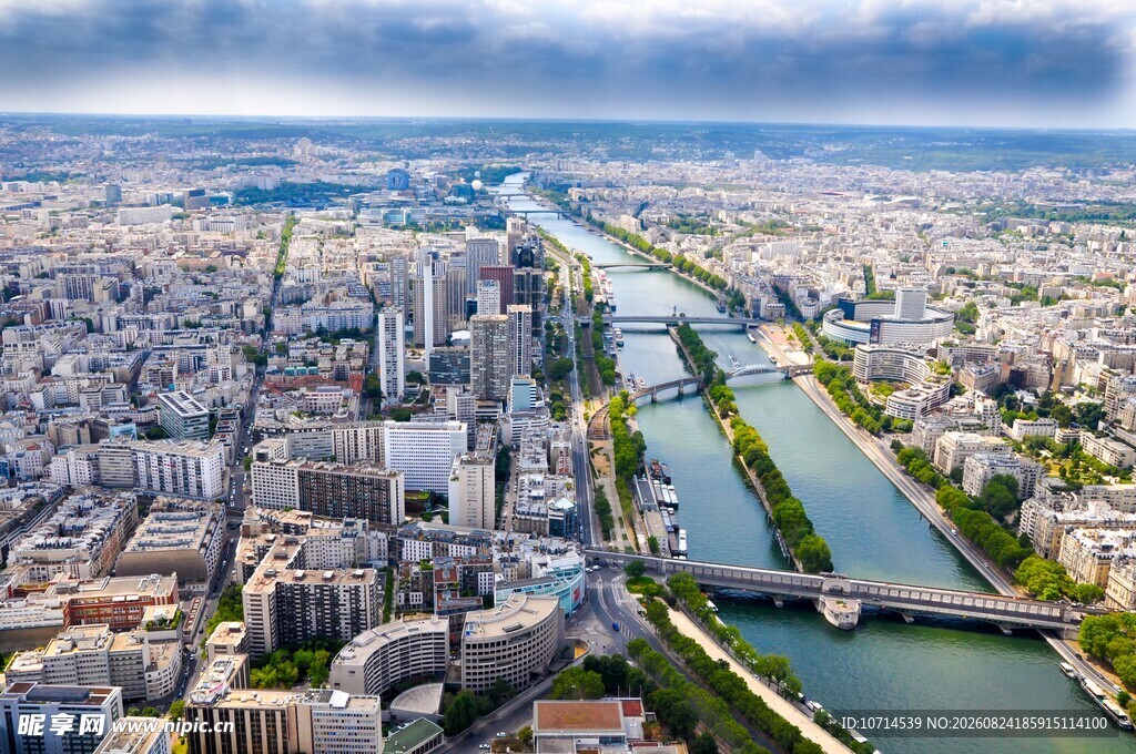 巴黎城市河流俯瞰美景