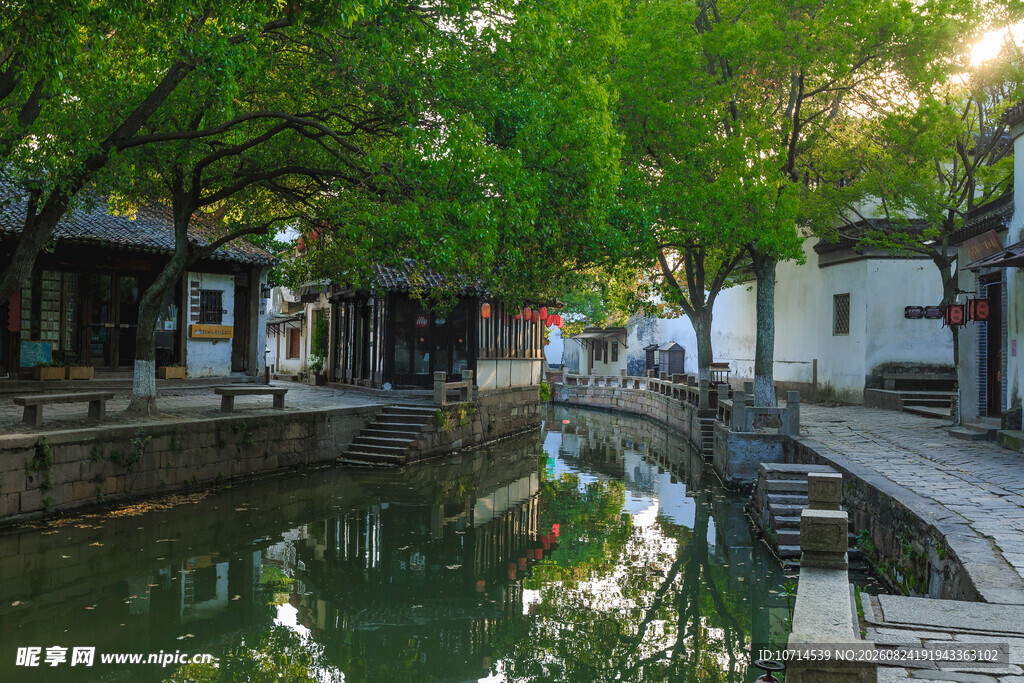 江南水乡古巷小河美景
