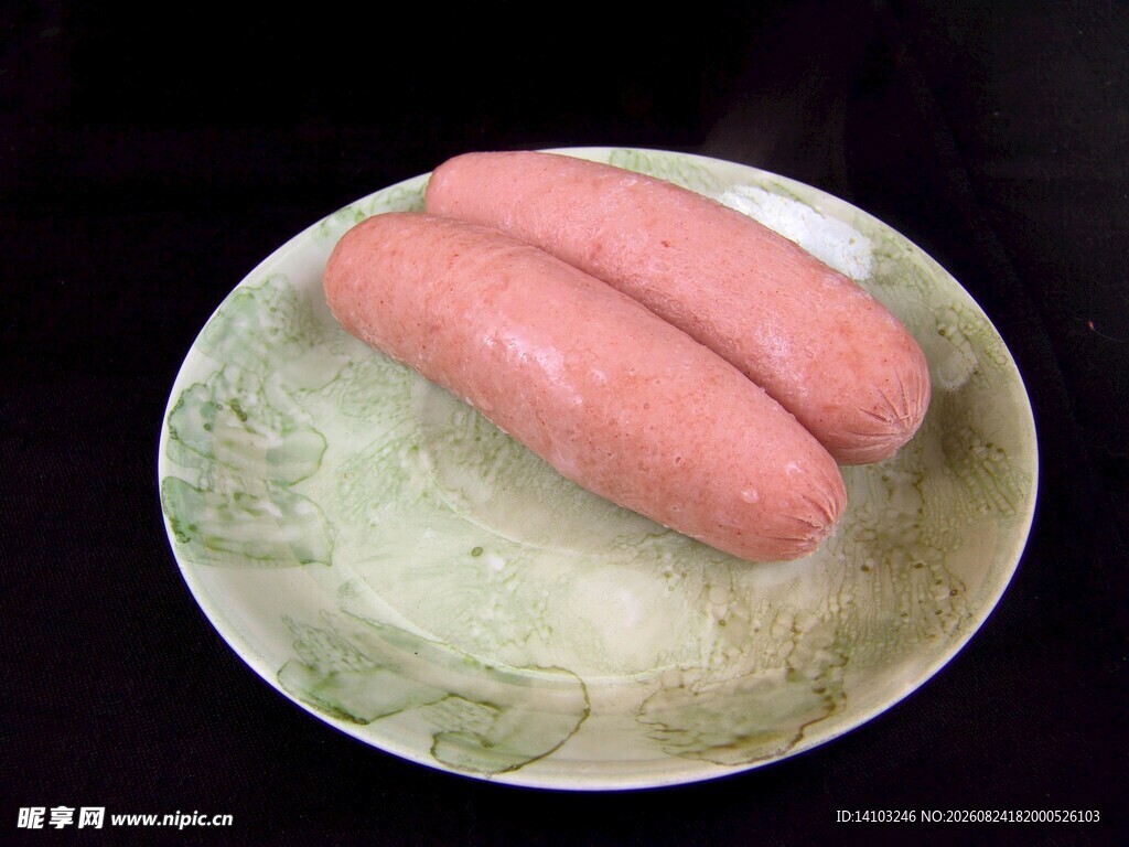 盘中双香肠
