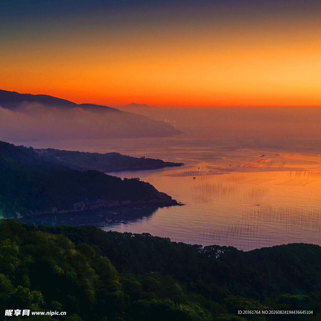 海边日出山林美景