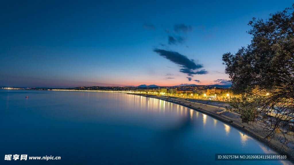 海滨暮色美景
