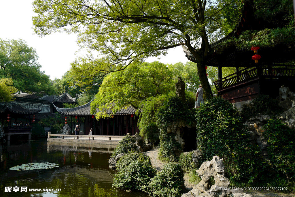 江南古典园林静谧景致