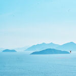 海上远山
