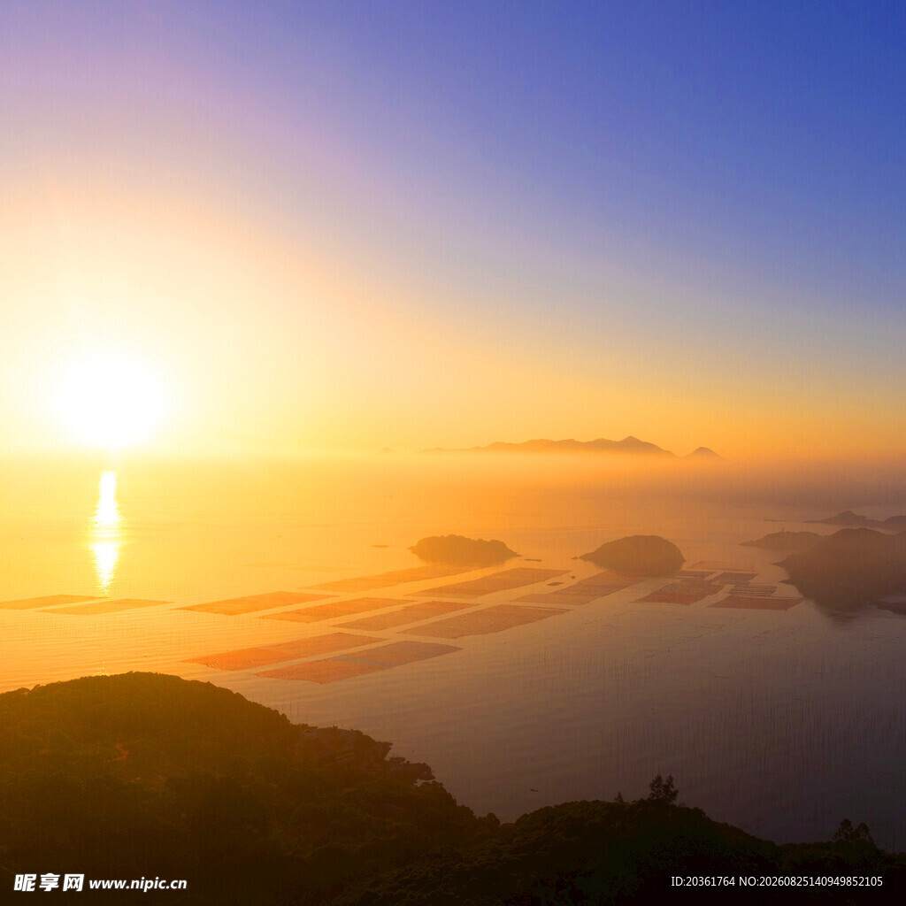 海上日出壮丽美景