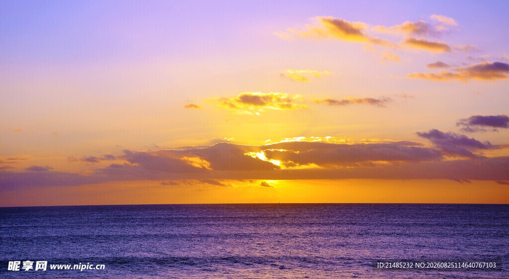 海上日落美景