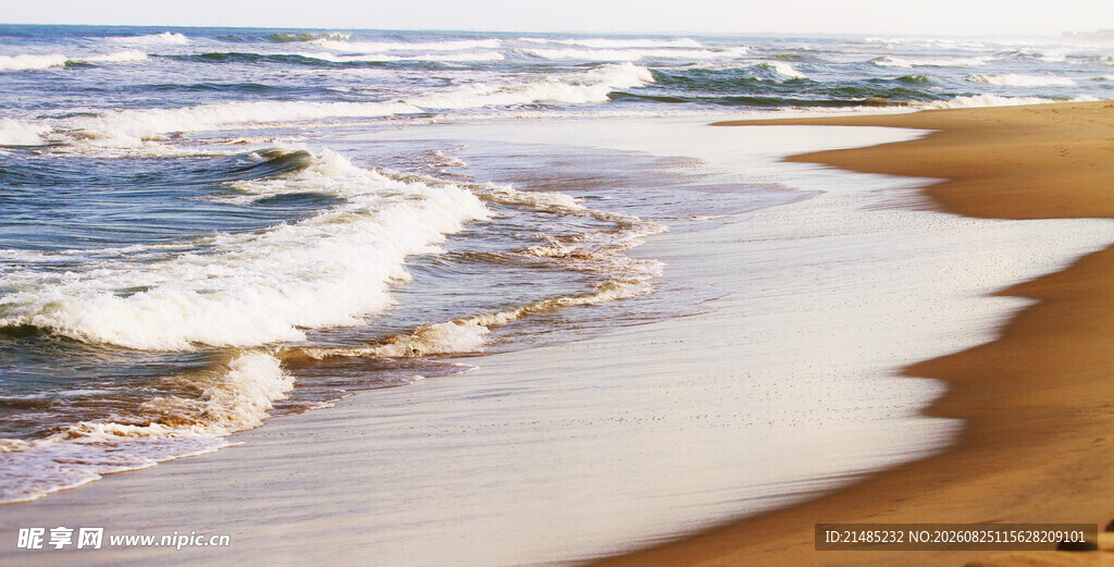 海边沙滩海浪美丽景致