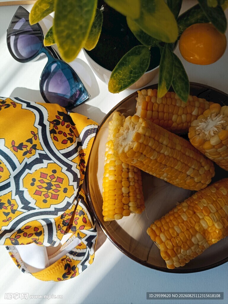 阳光下午茶之美味玉米糕点