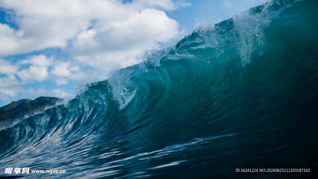 汹涌海浪海洋磅礴力量