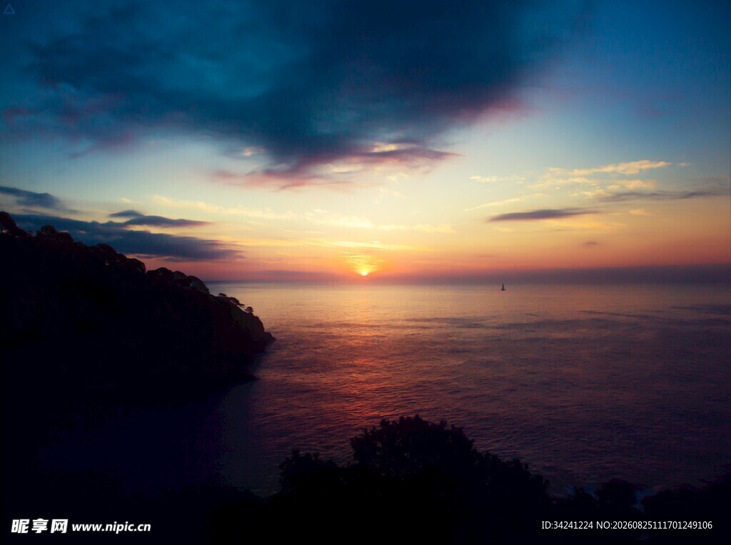 海边壮丽日落美景