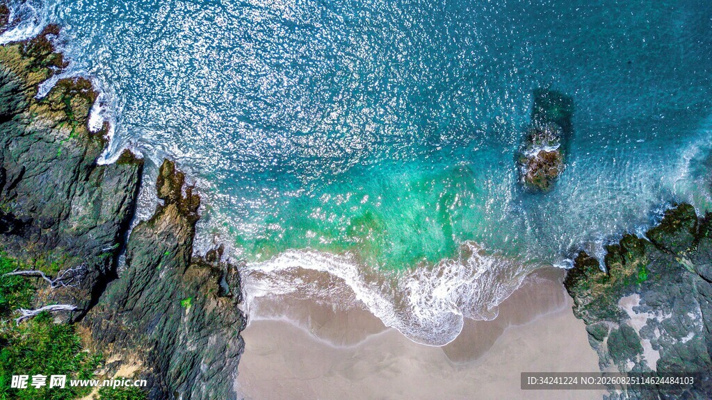 绝美海岸风光俯瞰图