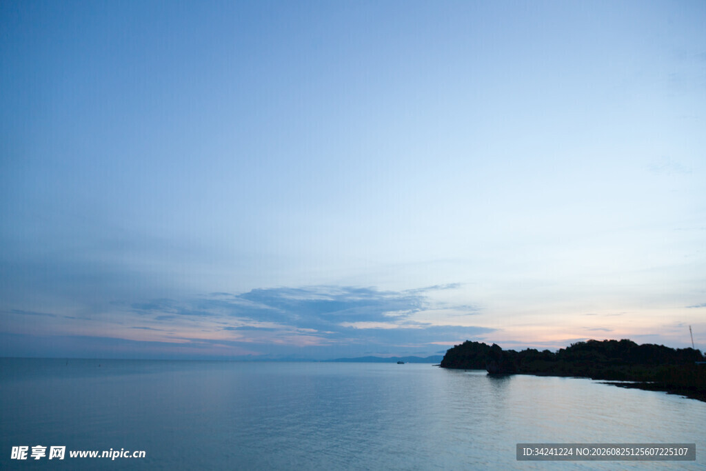 海边黄昏美景