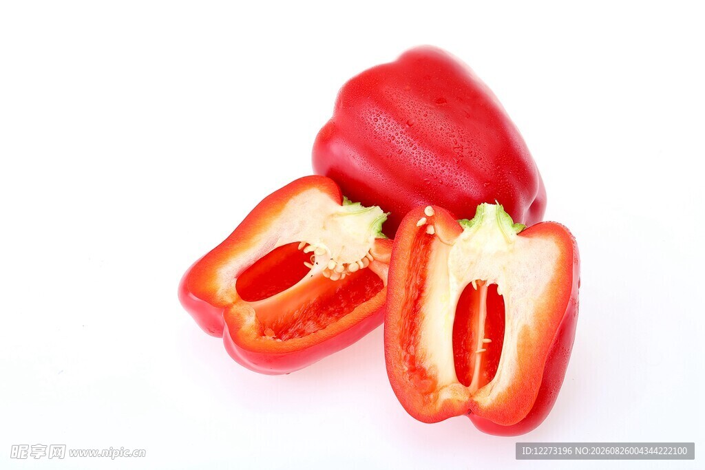鲜红甜椒切片特写